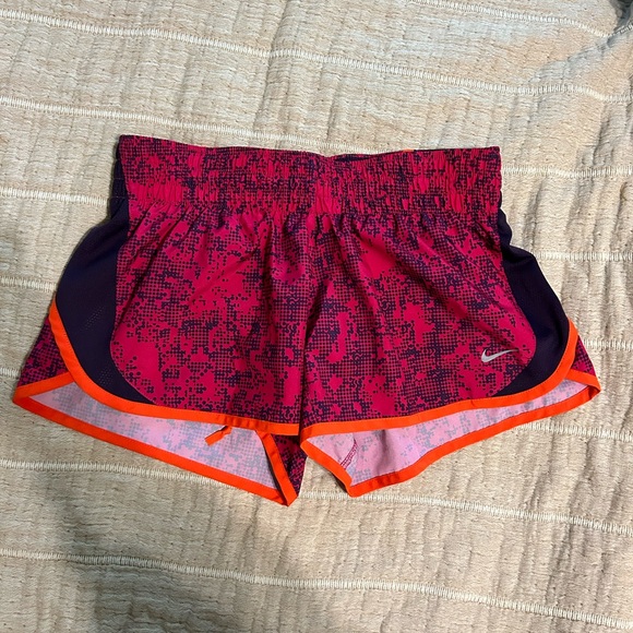 Nike Pants - Nike Snake Print Shorts Size Small